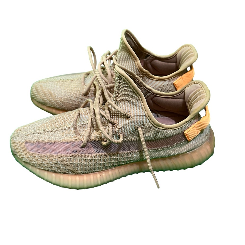 Adidas Yeezy 350 Boost V2 in Clay